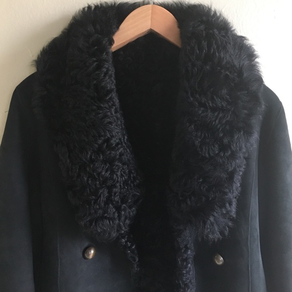 Burberry Shearling Coat - Picture 3 of 9